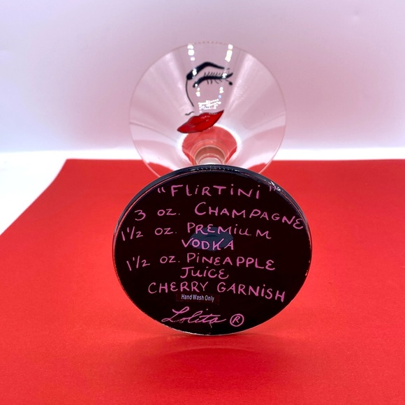Flirting Lolita Martini Hand-Painted Glass With Drink Recipe On Bottom Of Base - Picture 4 of 5
